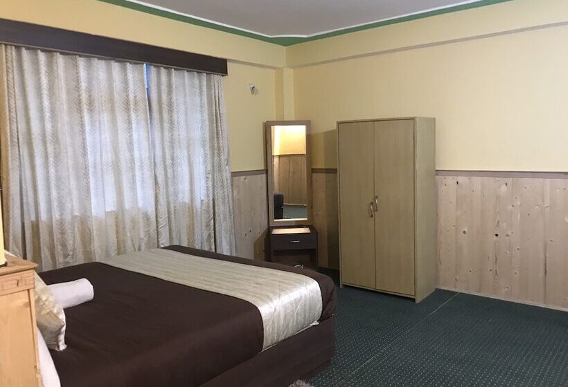 فندق Rufina Lachen Deezong