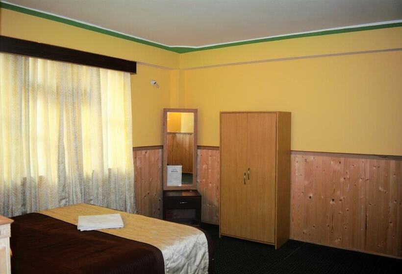 فندق Rufina Lachen Deezong