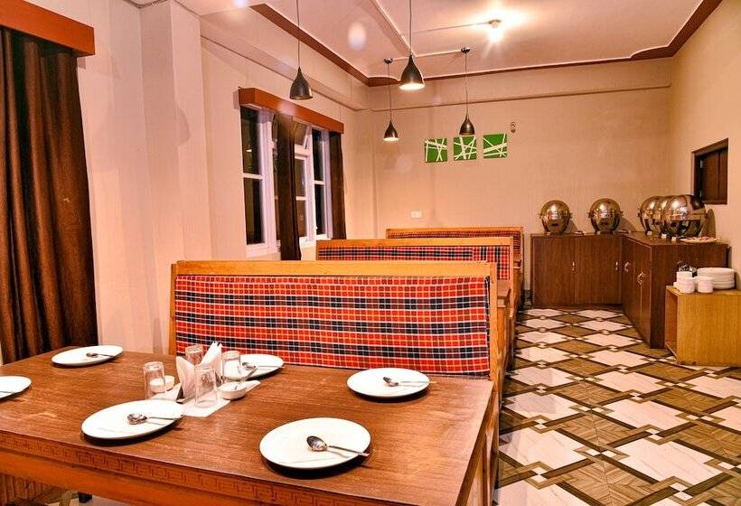 فندق Rufina Lachen Deezong