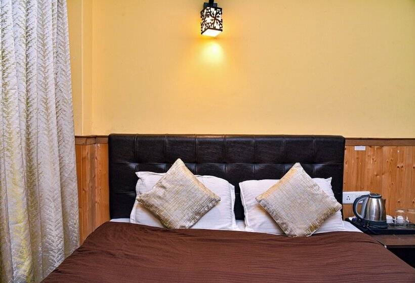 فندق Rufina Lachen Deezong