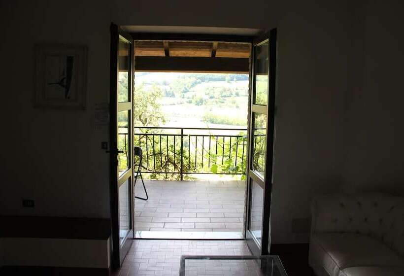 田舎風ホテル Bioagriturismo Olistico Valtidone Verde