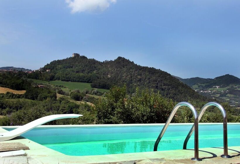 田舎風ホテル Bioagriturismo Olistico Valtidone Verde