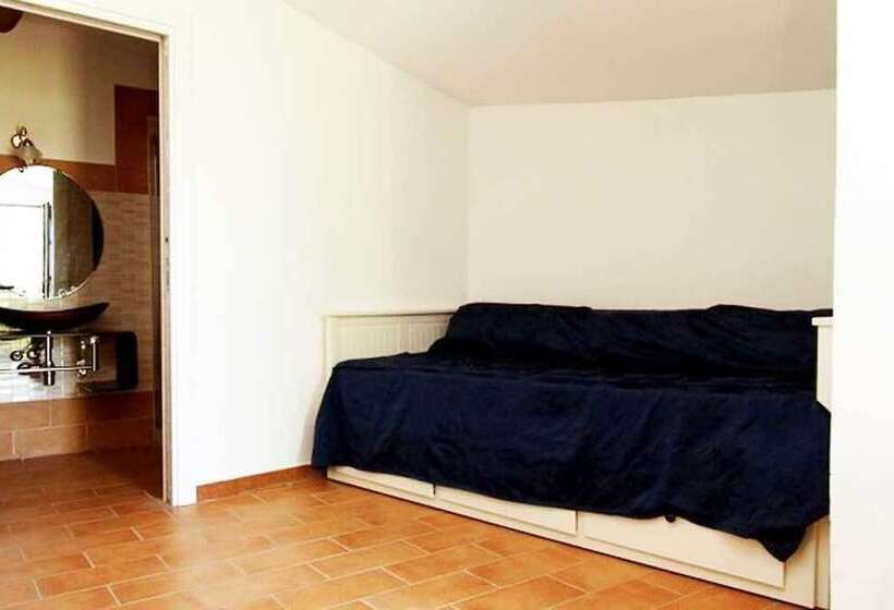 田舎風ホテル Bioagriturismo Olistico Valtidone Verde