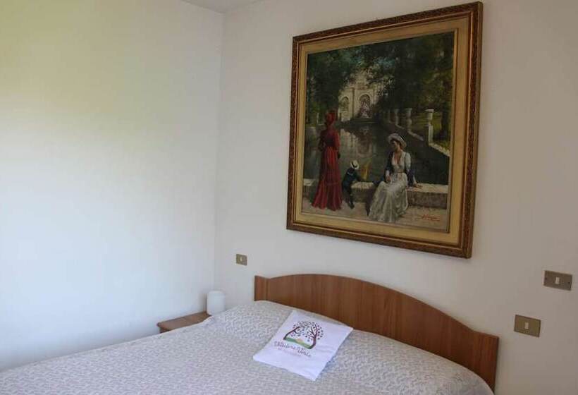 田舎風ホテル Bioagriturismo Olistico Valtidone Verde