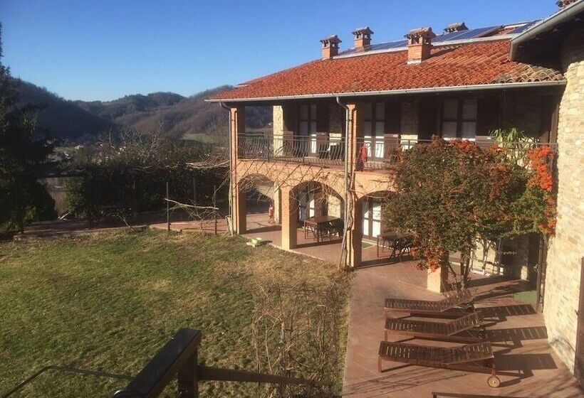 田舎風ホテル Bioagriturismo Olistico Valtidone Verde