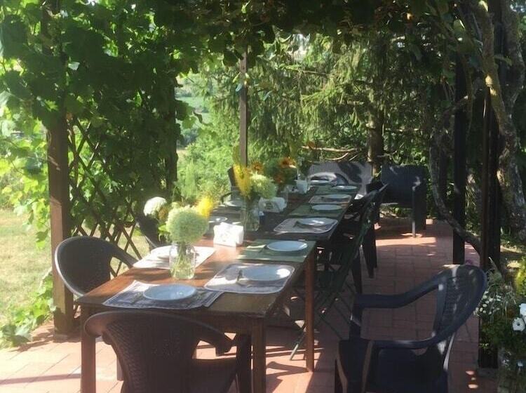 田舎風ホテル Bioagriturismo Olistico Valtidone Verde