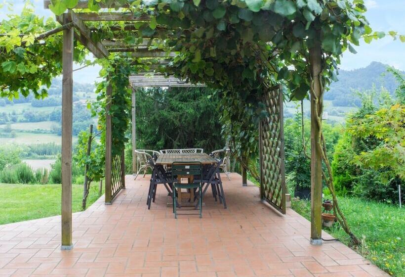 田舎風ホテル Bioagriturismo Olistico Valtidone Verde