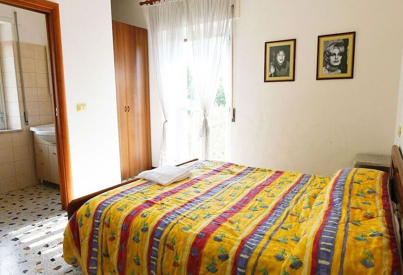 فندق Sant Eufemia