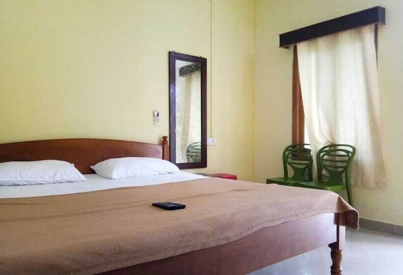 ホテル Sarthak Residency