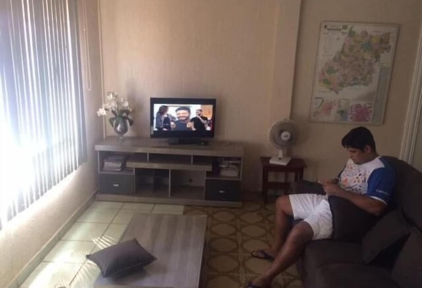 فندق Serrano Palace