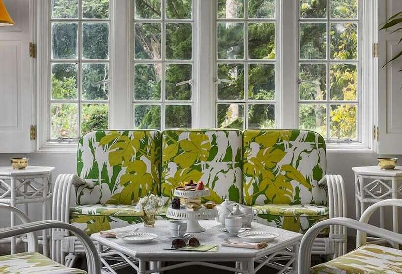 فندق Taylors Hill Boutique