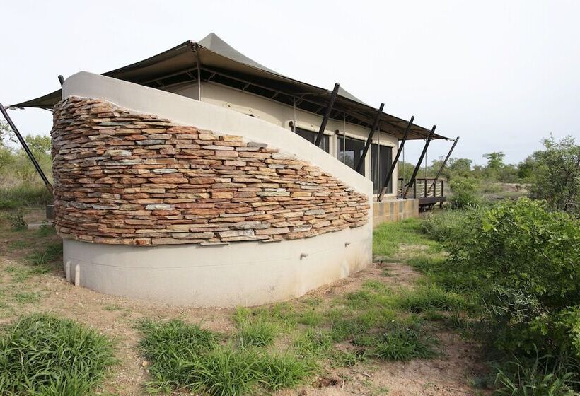 בית מלון כפרי Thabamati Luxury Tented Camp