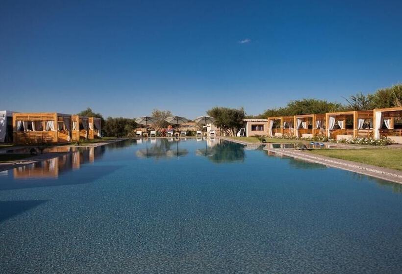 هتل The Farm Lodges And Spa