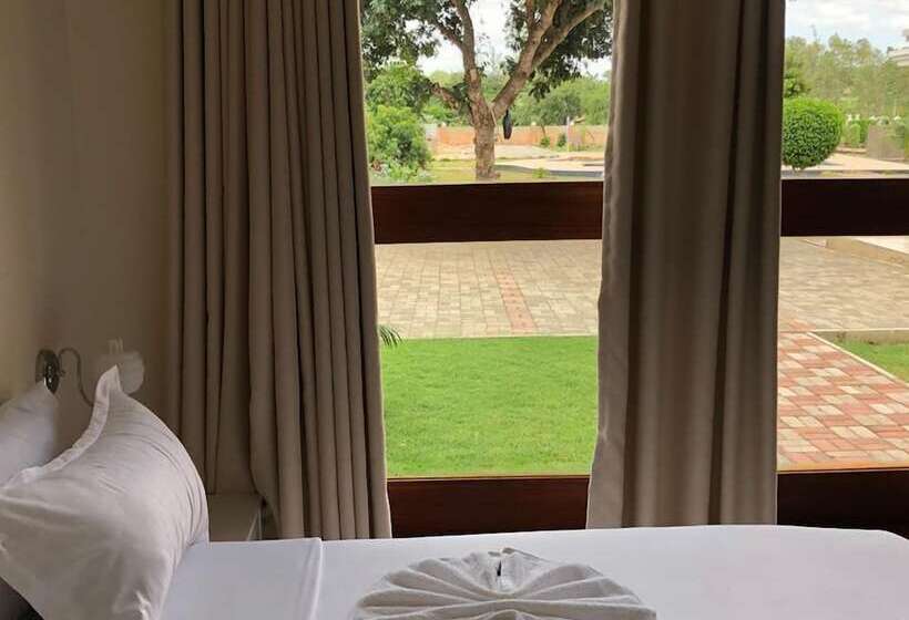 Отель Vila Teresa Lodge