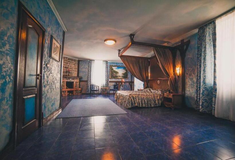 酒店 Vyshegrad Castle