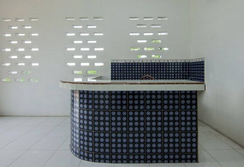 فندق Wisma Syariah By Oyo Rooms