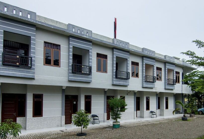 فندق Wisma Syariah By Oyo Rooms