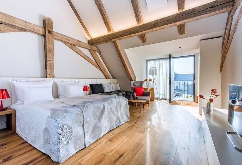 Szálloda Yard Resort