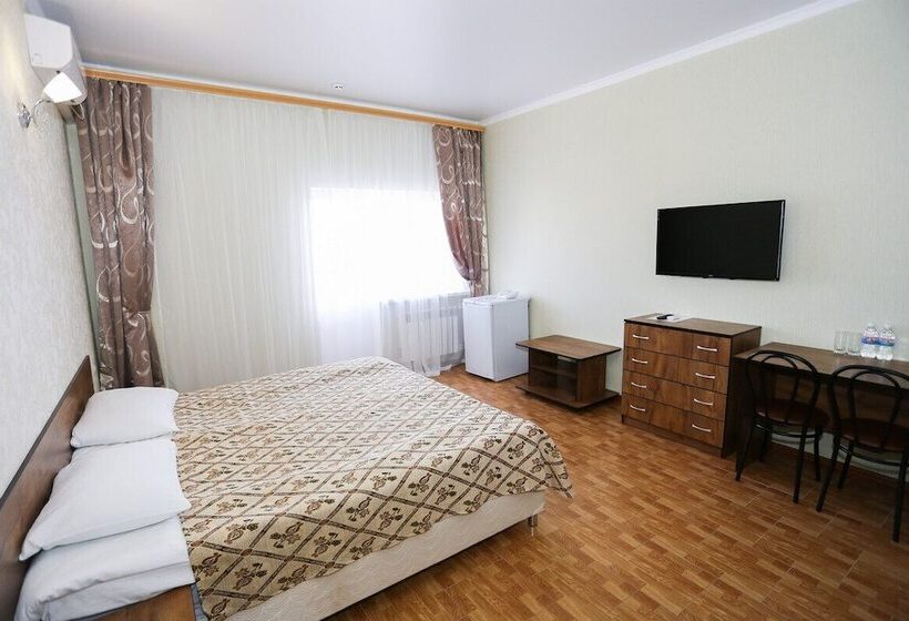 酒店 Zvezda Tamani