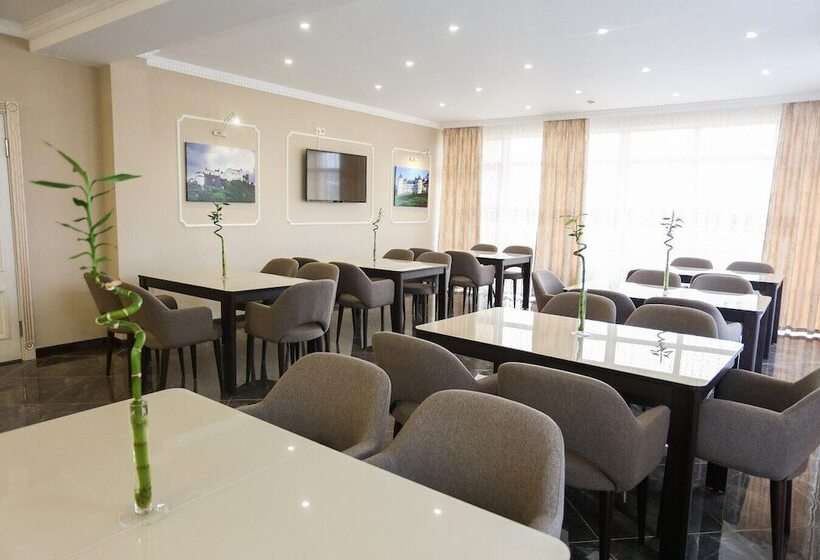 酒店 Zvezda Tamani