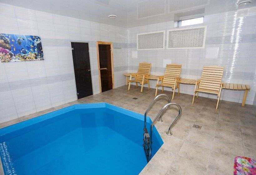 酒店 Zvezda Tamani