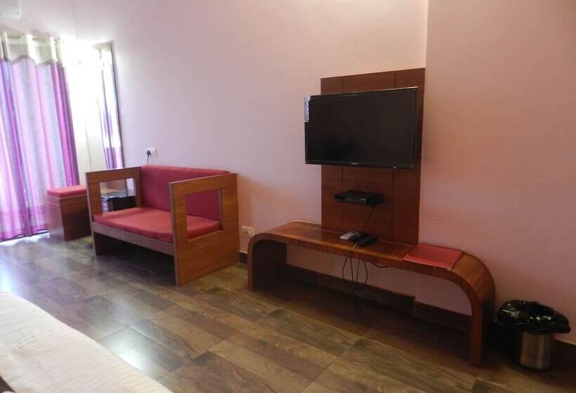 Park Hotel And Resort