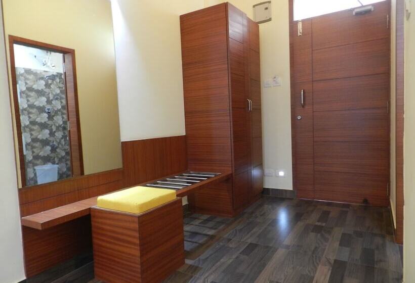 Park Hotel And Resort