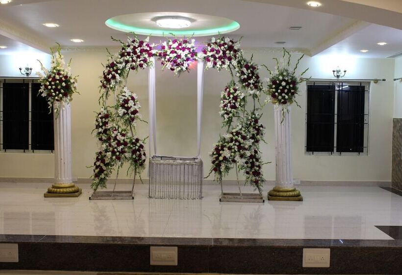 Park Hotel And Resort