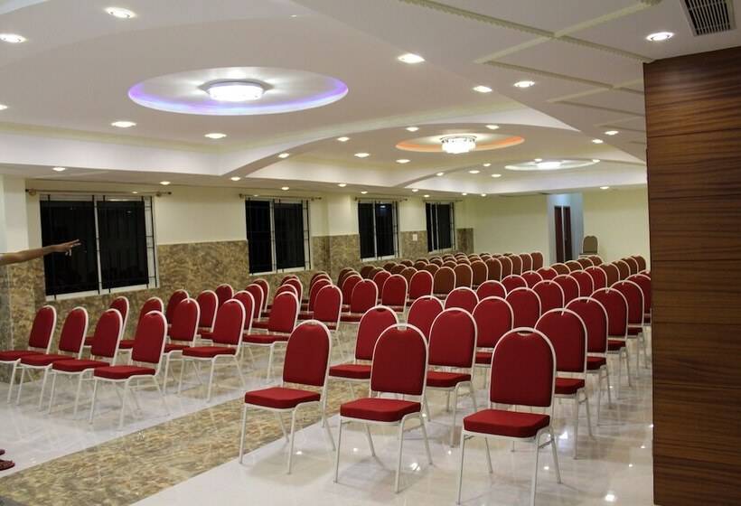 Park Hotel And Resort