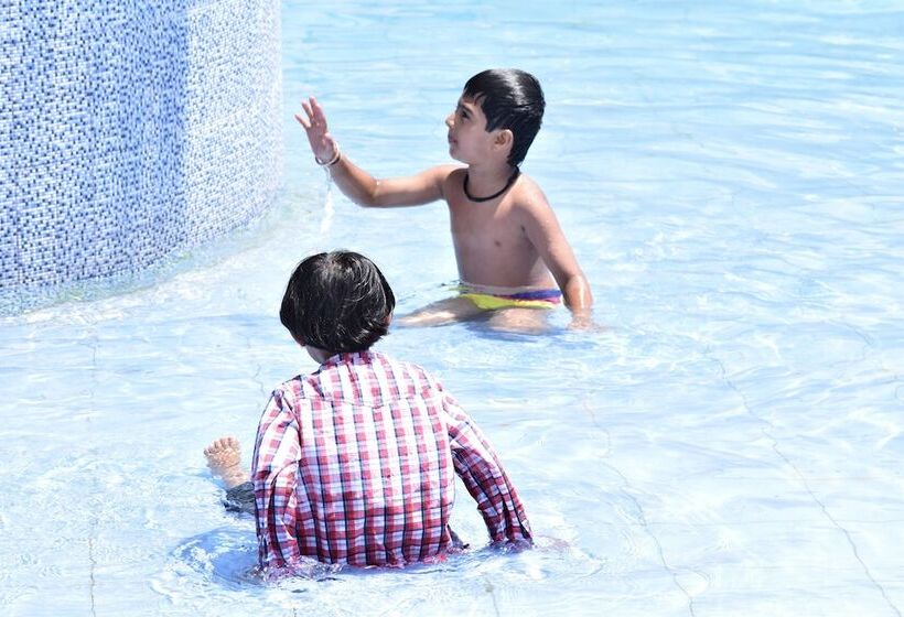 Park Hotel And Resort