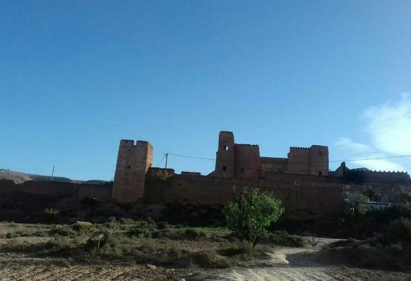 پانسیون Auberge Souktana