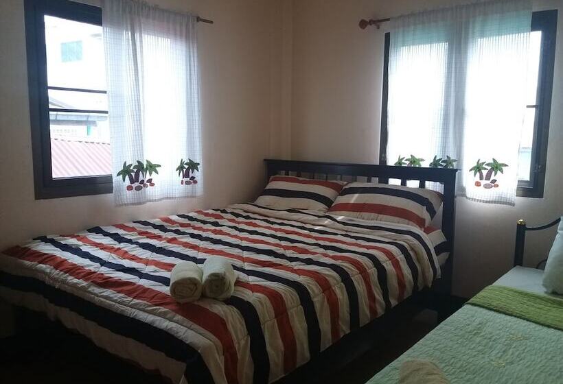 بنسيون Benya Guest House Phimai