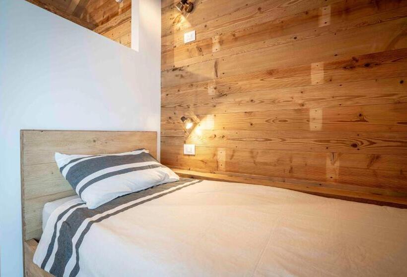 פנסיון Casa Ekharle   Affittacamere