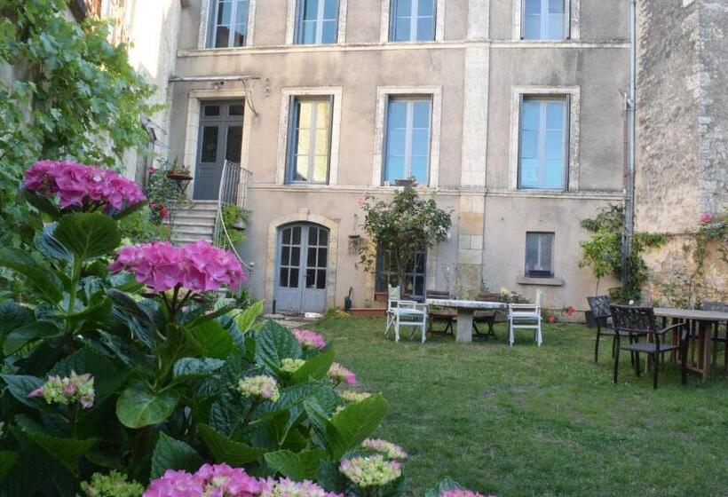 Пансион Chambres D Hôtes Coté Halles