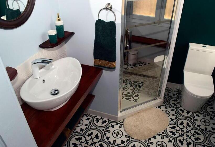 Пансион Chambres D Hôtes Coté Halles