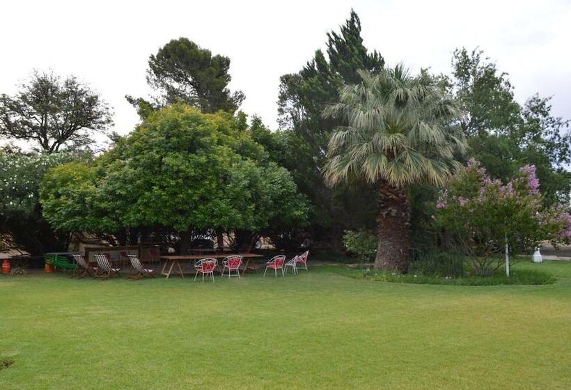 بنسيون Dellville Country House