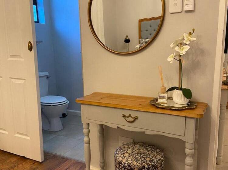 بنسيون Dellville Country House