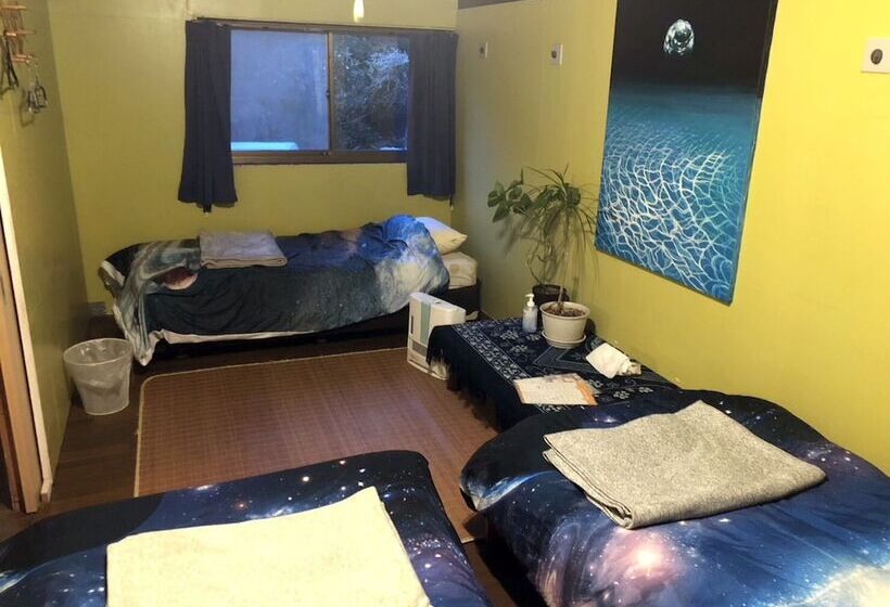 بنسيون Galaxy Guest House