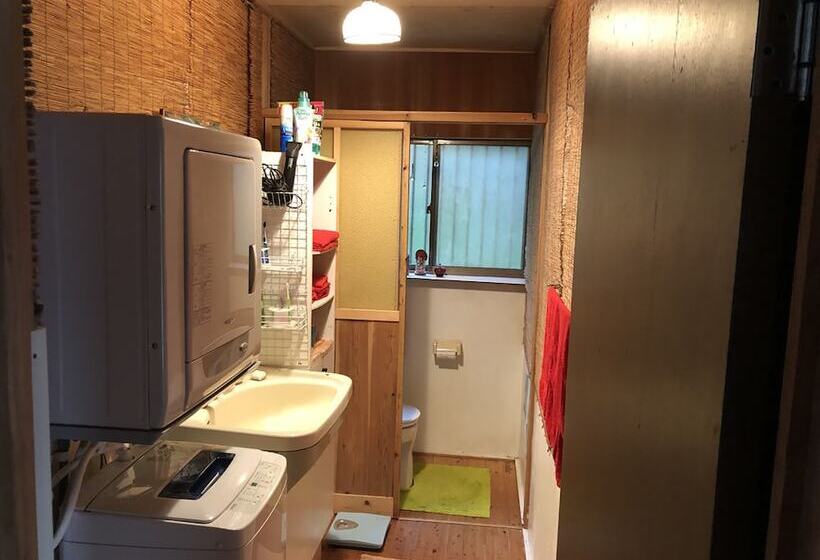 بنسيون Galaxy Guest House