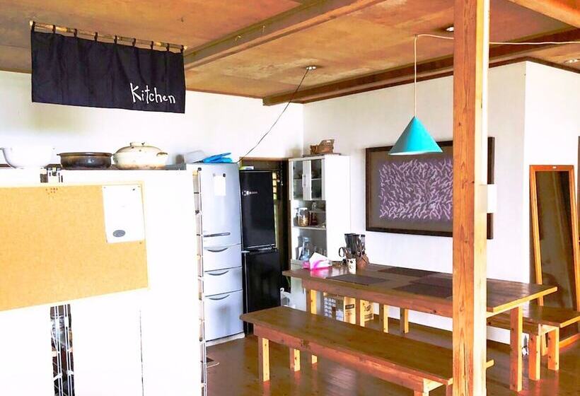 פנסיון Galaxy Guest House