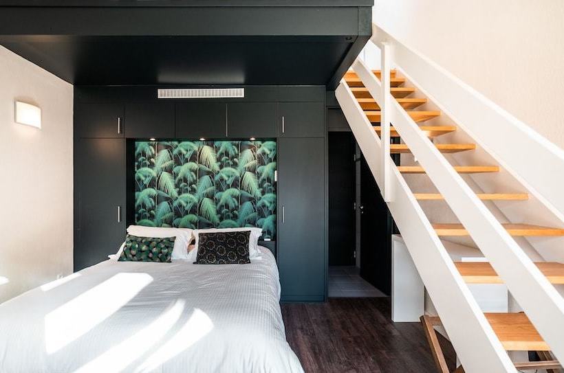 פנסיון L Homillon