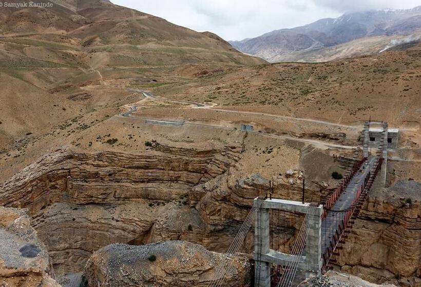 ペンション Lara Homestay Langza