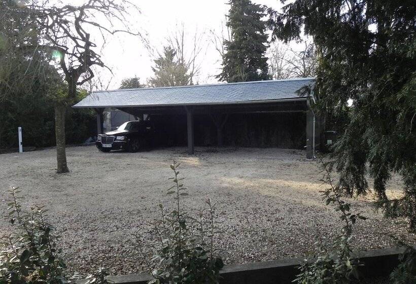 بنسيون Le Clos Saint Sulpice