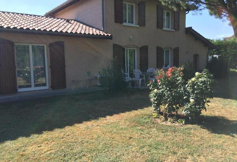 Пансион Le Paradis De La Provence