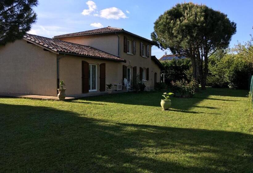 Пансион Le Paradis De La Provence