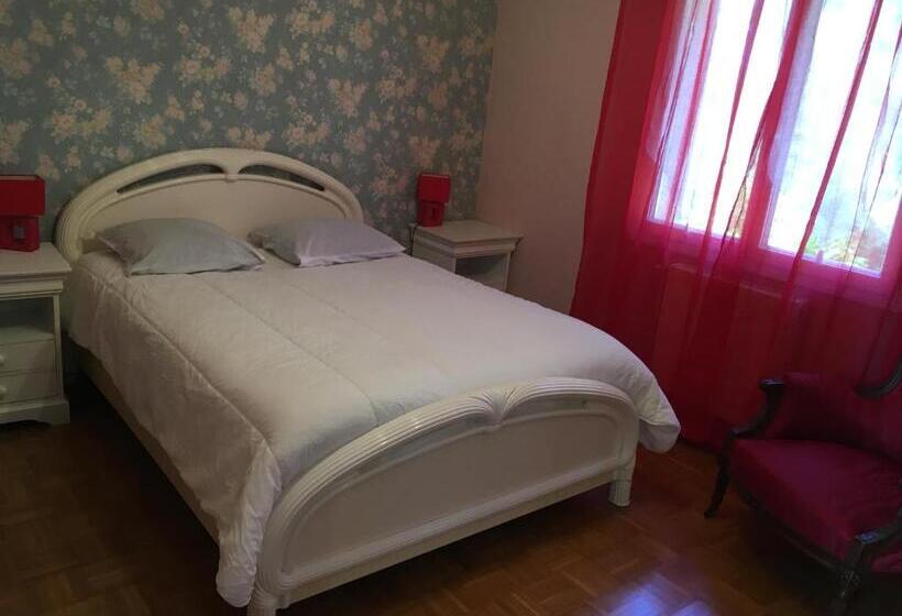 Пансион Le Paradis De La Provence