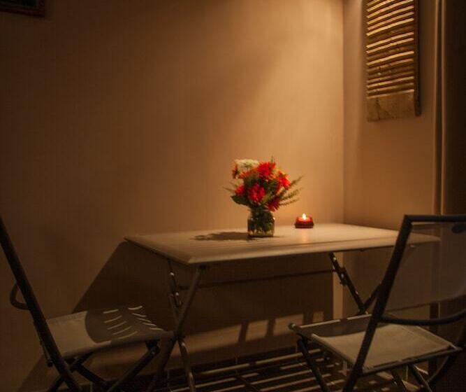 بنسيون Les Deux Chemins