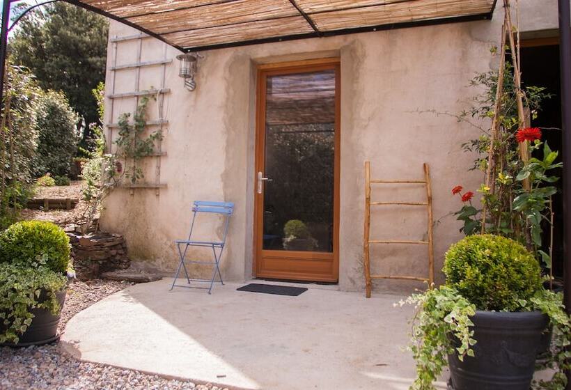 بنسيون Les Deux Chemins