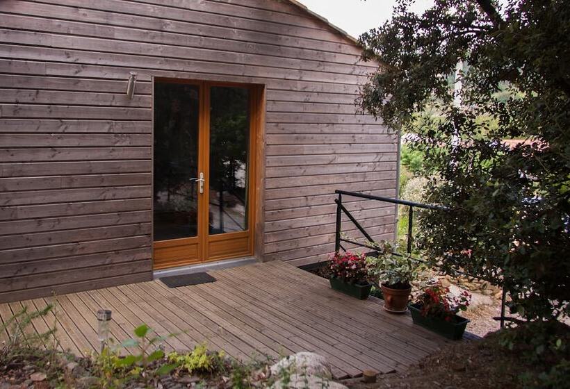 بنسيون Les Deux Chemins