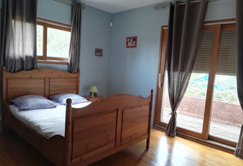 Пансион Maison D Architecte Chez Huguette